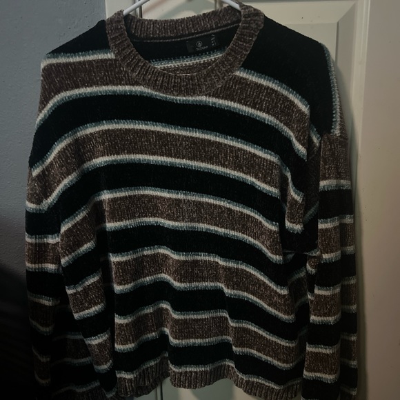 Striped sweater - Picture 3 of 3